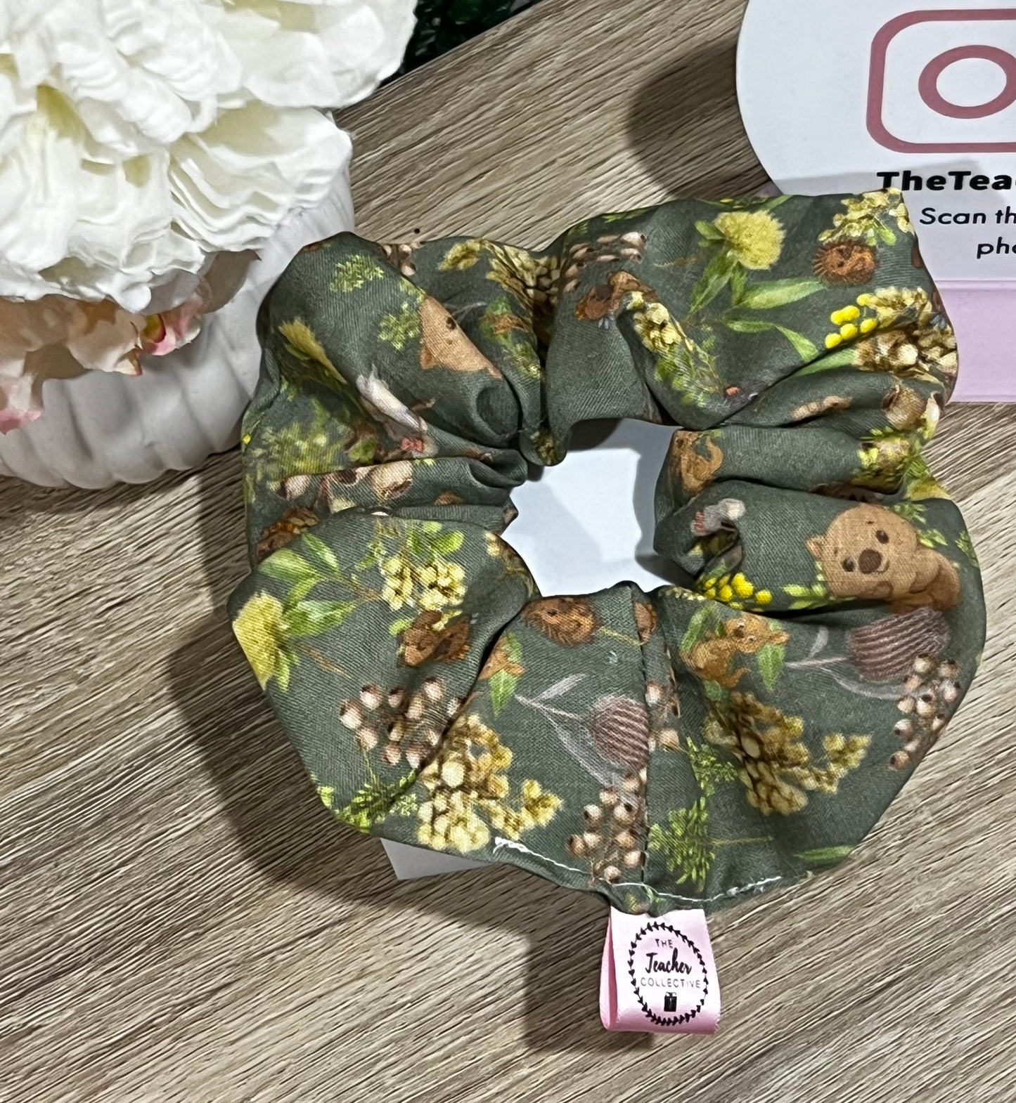 Bush Buddies Scrunchie