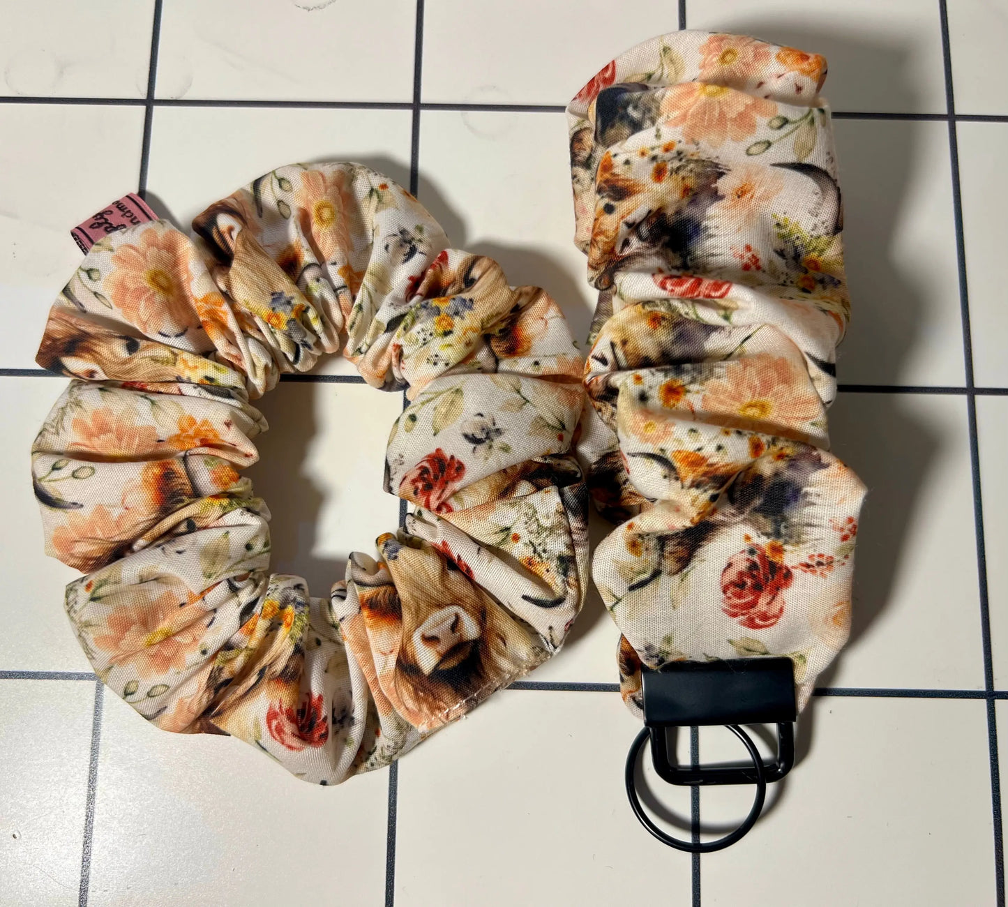 Highland cow scrunchie & wristlet set The Teacher Collective