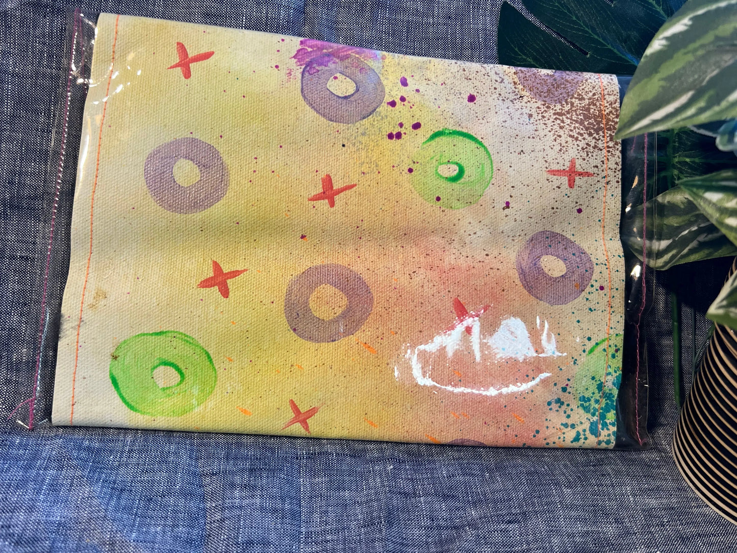 𝑀𝑒𝑑𝑖𝑢𝑚 𝐶𝑎𝑛𝑣𝑎𝑠 𝐶𝑙𝑢𝑡𝑐ℎ Simply Cuteness - Jewellery & Clutches