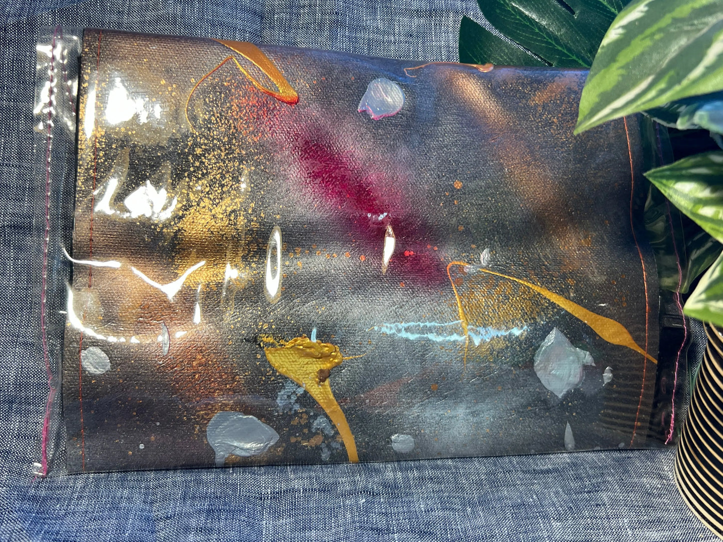 𝑀𝑒𝑑𝑖𝑢𝑚 𝐶𝑎𝑛𝑣𝑎𝑠 𝐶𝑙𝑢𝑡𝑐ℎ Simply Cuteness - Jewellery & Clutches