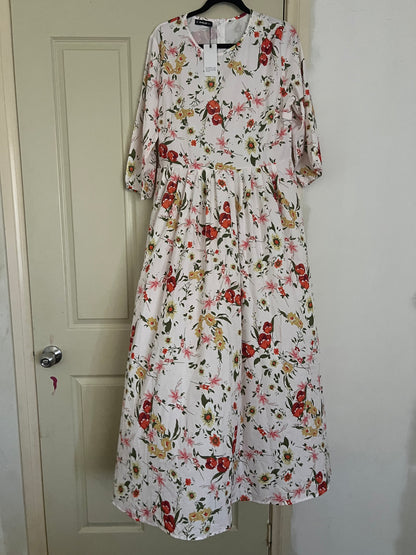 Long dress with pockets