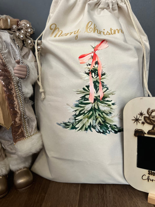 🎀 Watercolour Tree with Pink Bow – soft and classic with elegant festive charm