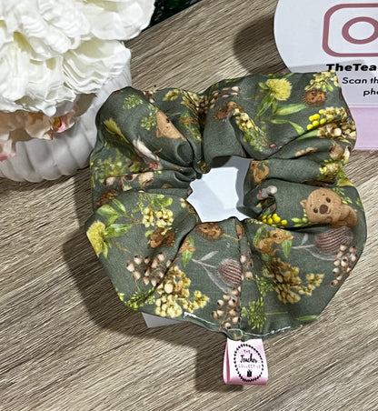 Bush Buddies Scrunchie