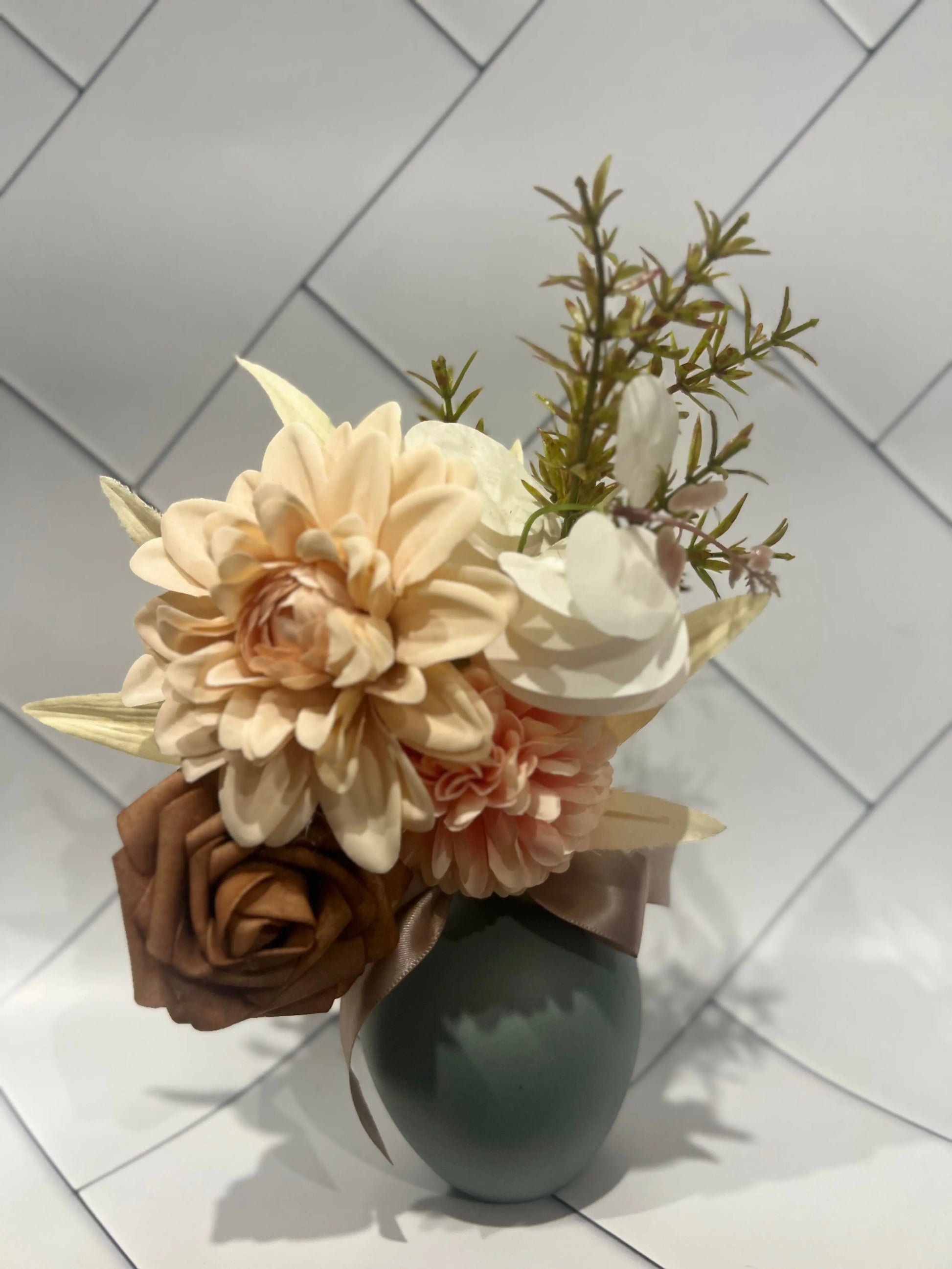 Small vase The Teacher Collective