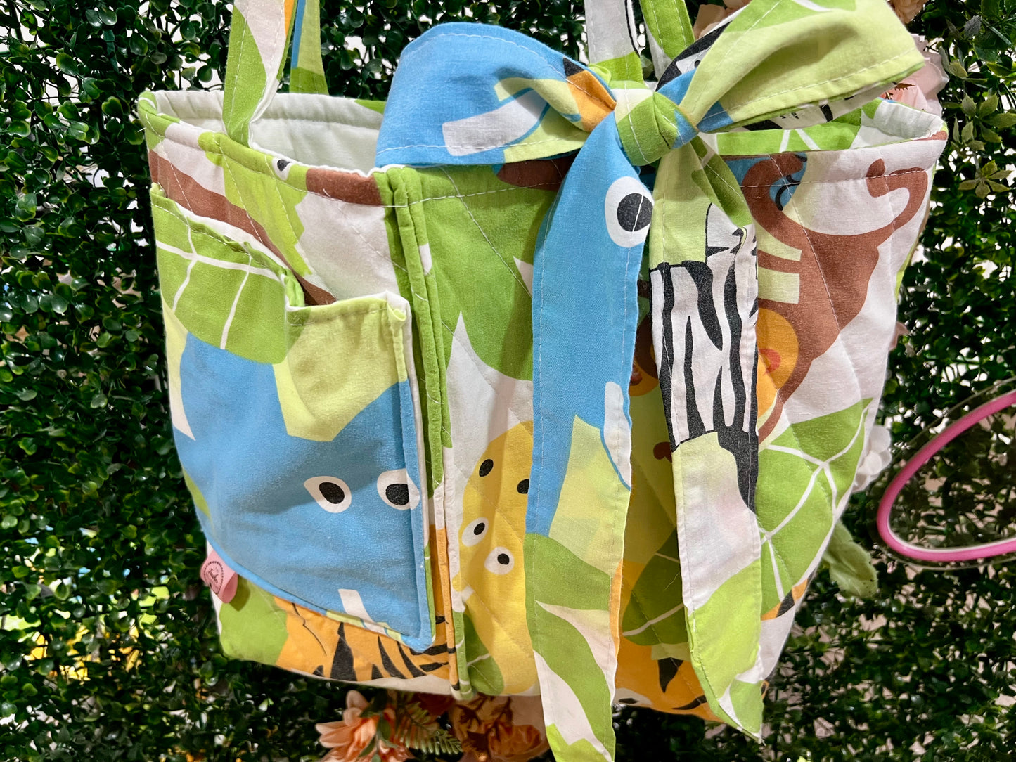 Vintage padded, lined tote bag set
