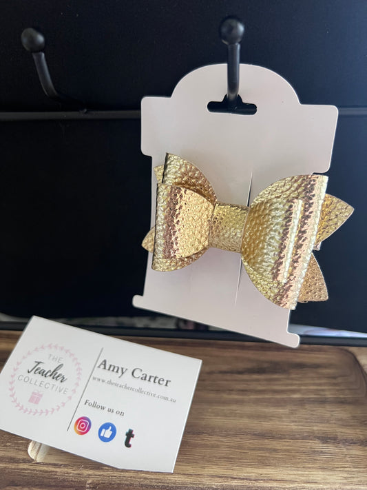 Faux hair bow