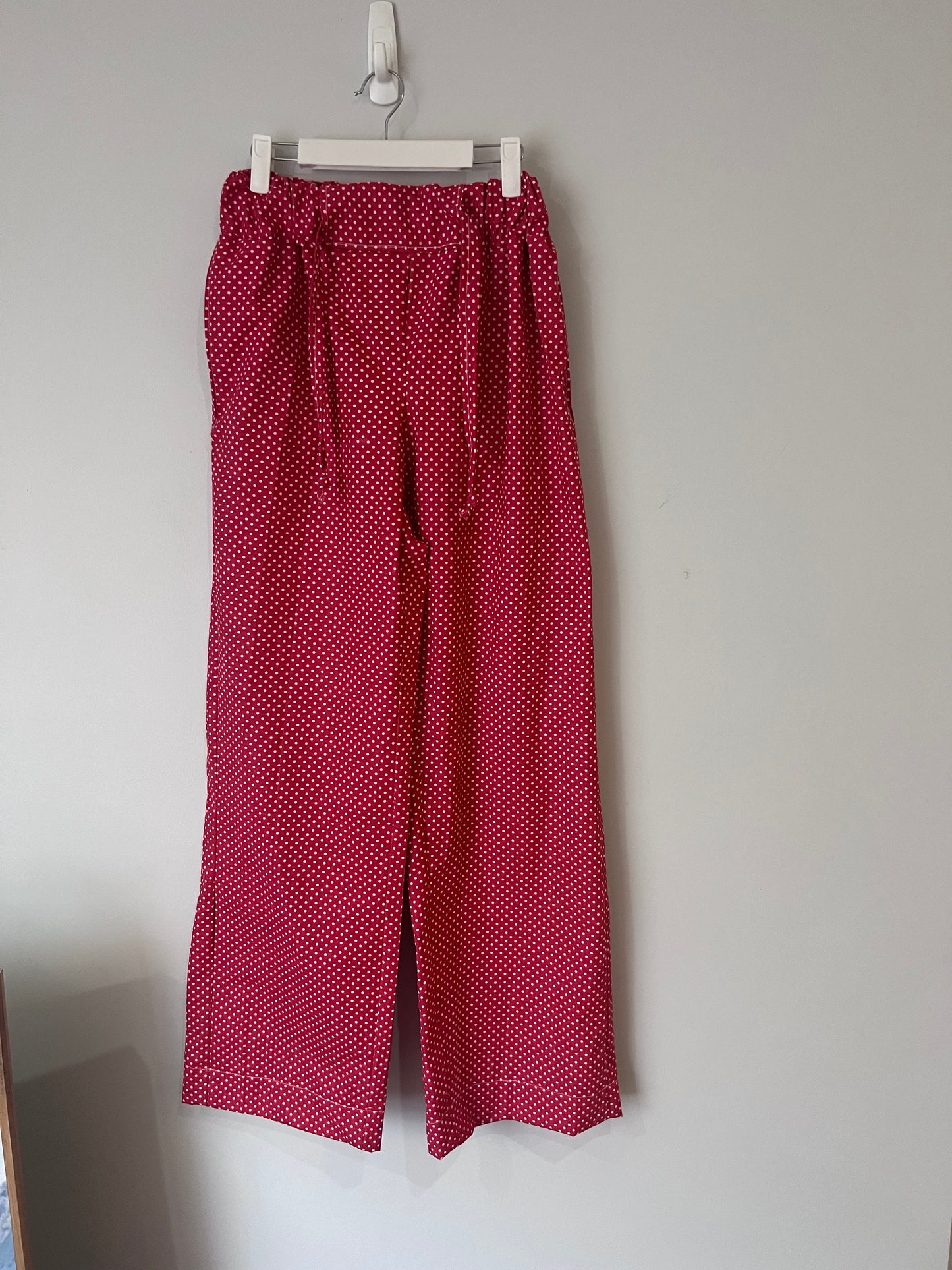 Red polka dot pants - size 10