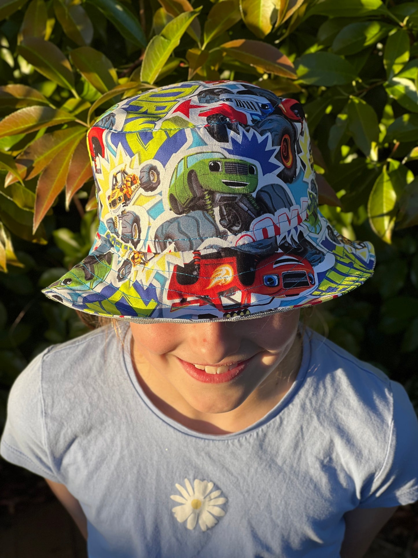 Fabric bucket hat