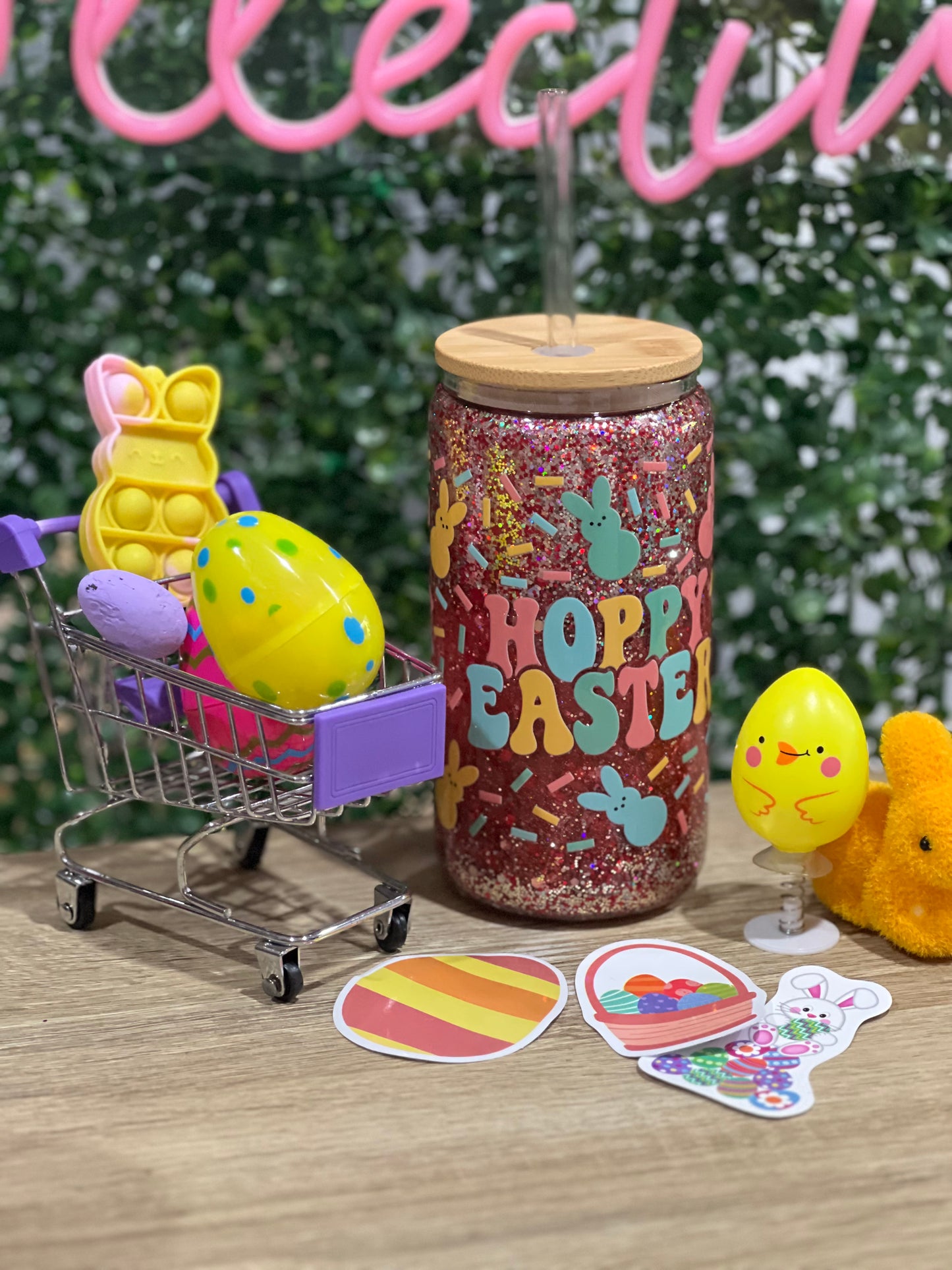 16oz Glass Easter Snow Globe Tumbler