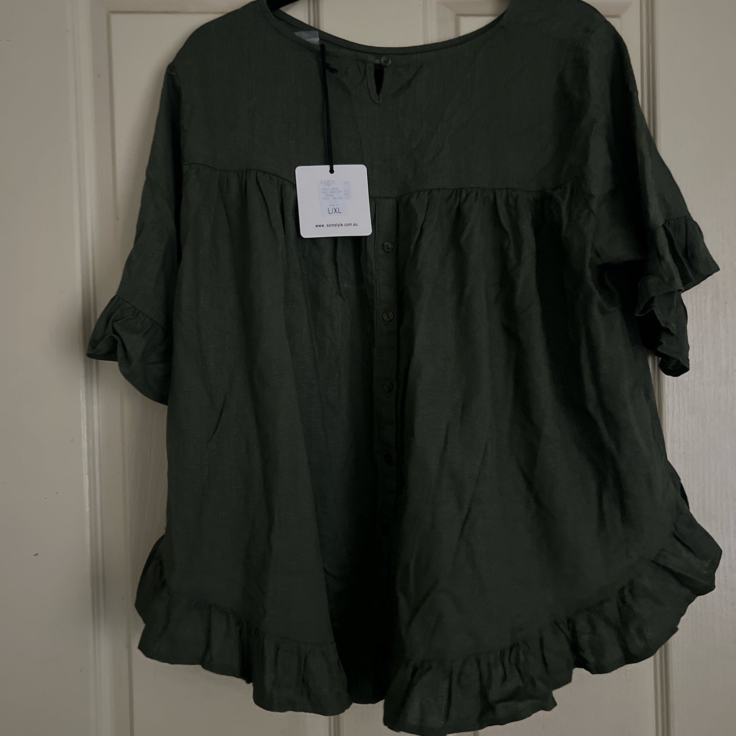 Kaki green flowy top