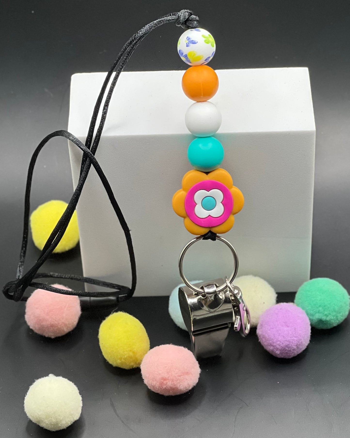 Whistle lanyard - flower