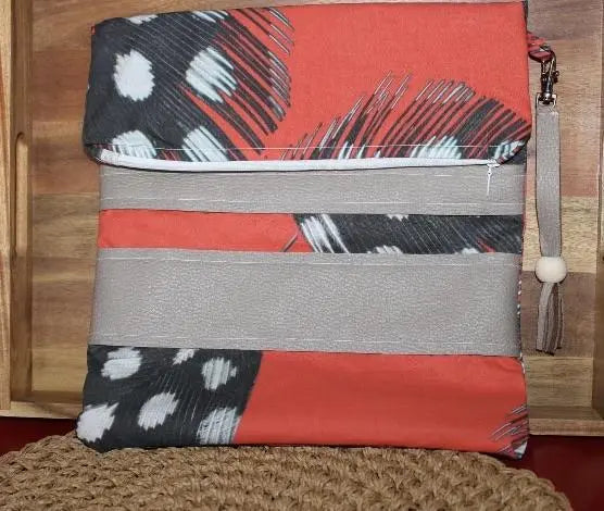 Featherdale & Simply Cuteness Collaboration Simply Cuteness - Jewellery & Clutches